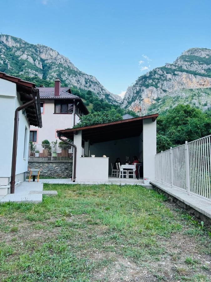 M House Băile Herculane Exterior foto